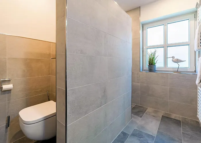 Achterum To Huus Apartament *